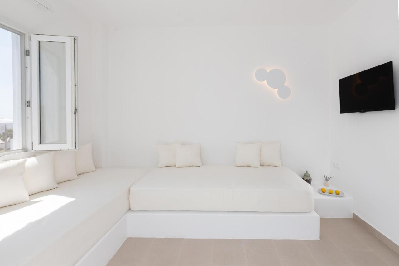 Voca Hotel & Suites Kamári 외부 사진