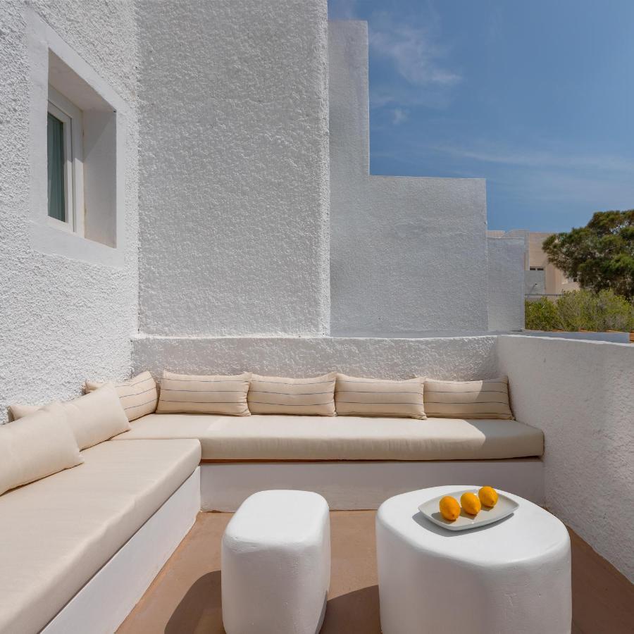 Voca Hotel & Suites Kamári 외부 사진
