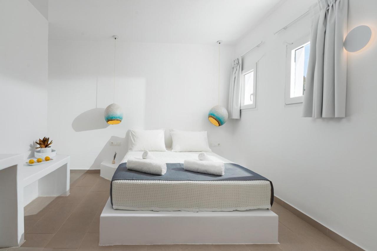 Voca Hotel & Suites Kamári 외부 사진