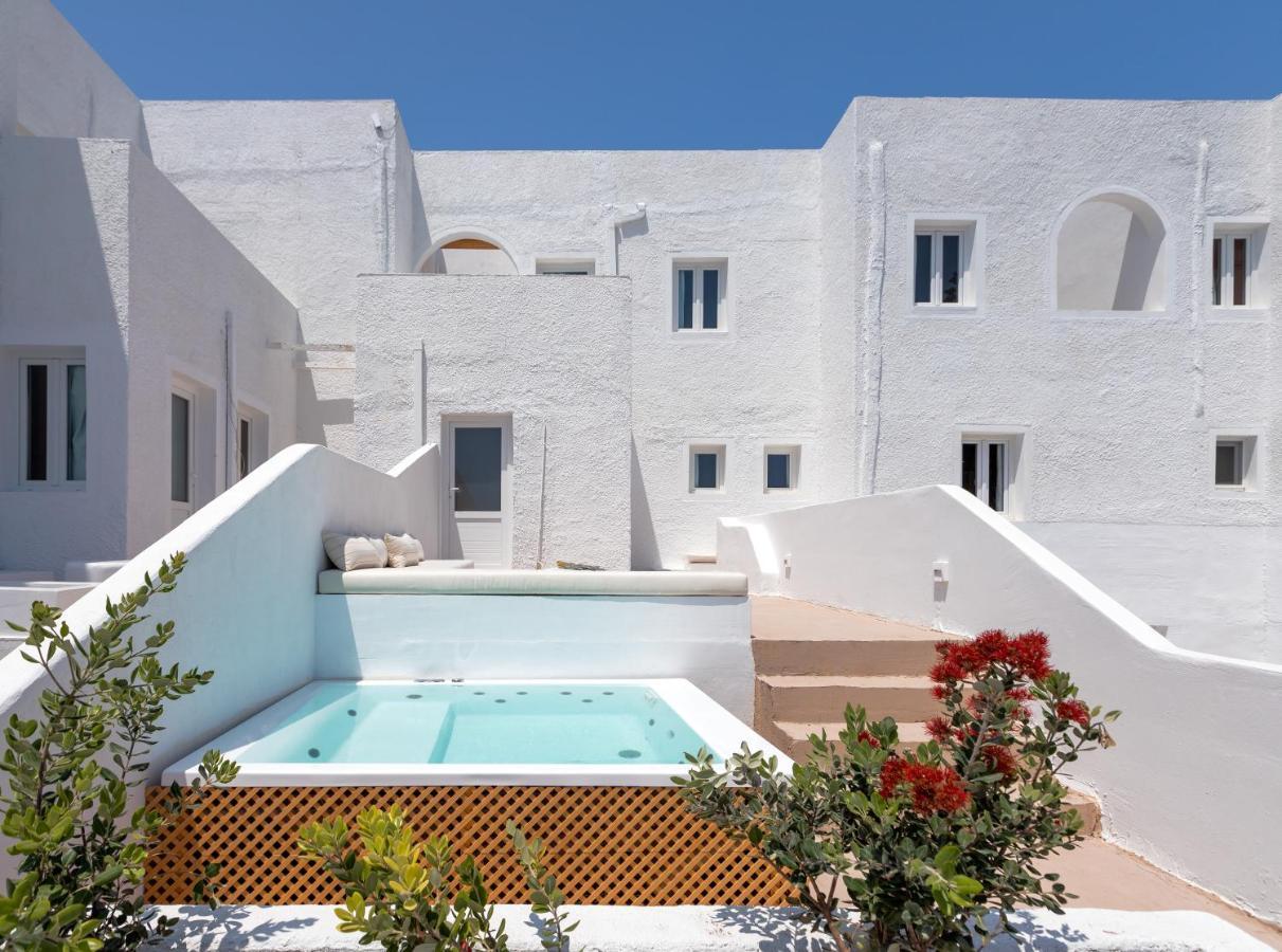 Voca Hotel & Suites Kamári 외부 사진